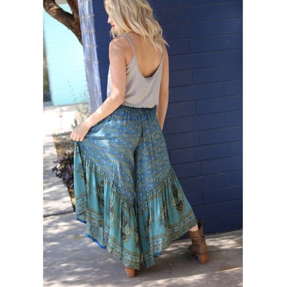 Blue Paisley Print Boho Chic Wide Leg Pants - Picture 4 of 8